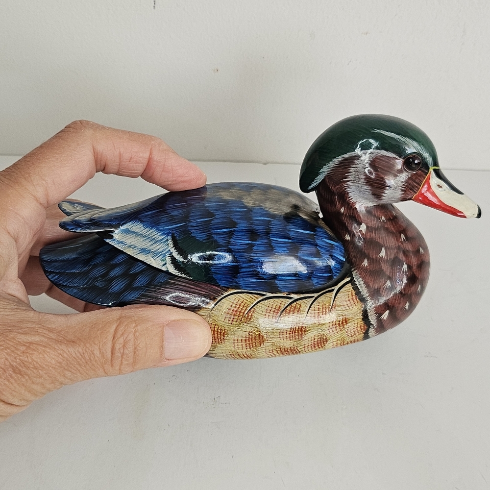 VTG Lacquered Duck Trinket box  Figurine hand painted Colorful Lacquered Jewelry